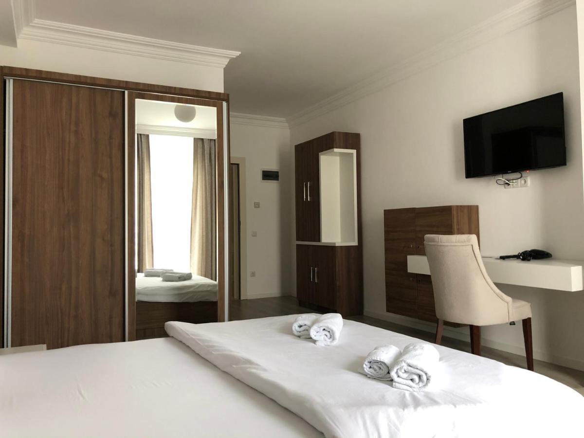 Hotel Dardani Titova Mitrovica Exteriör bild